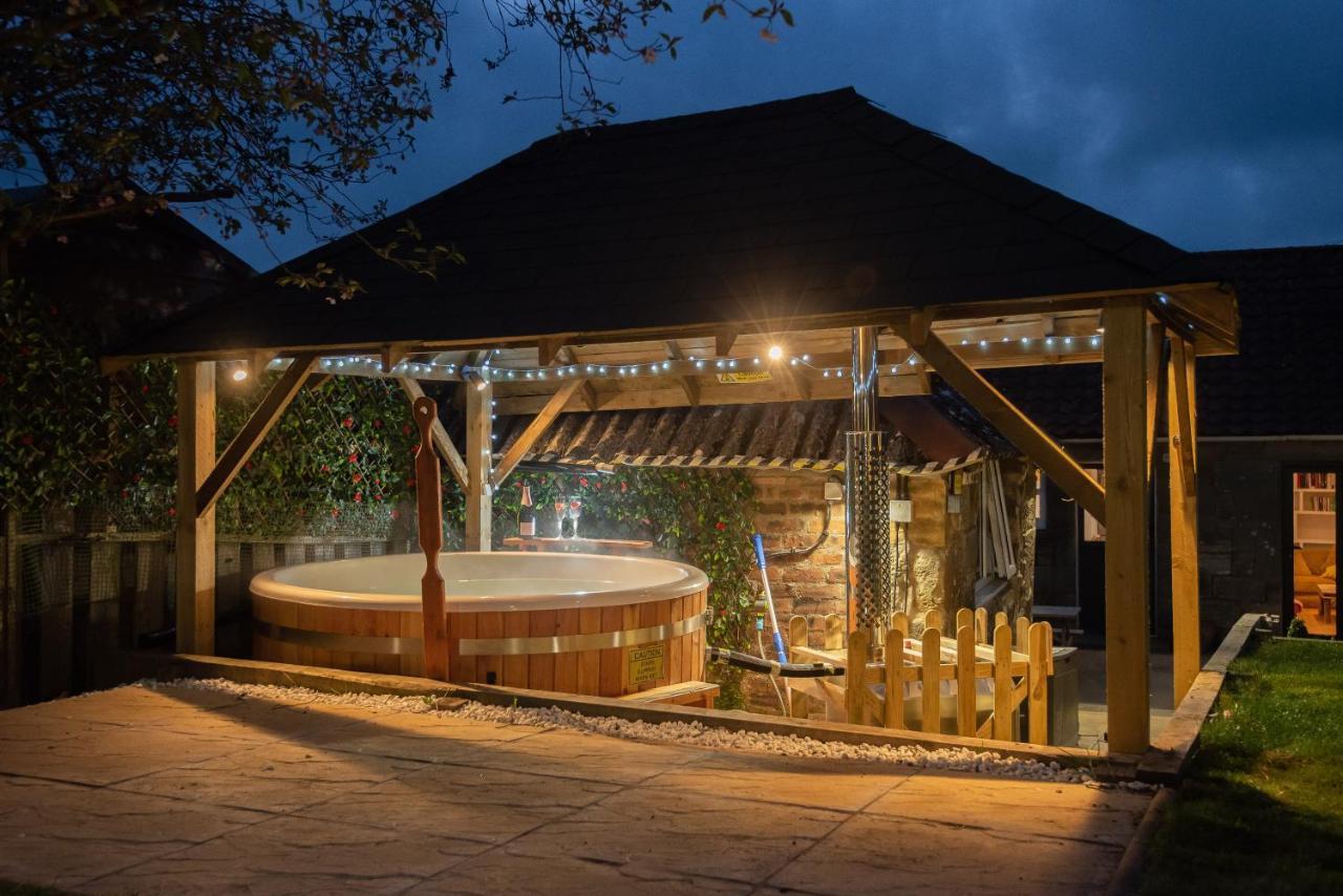 East Cottage * Wood Burning Hot Tub * Garden St Andrews Dış mekan fotoğraf