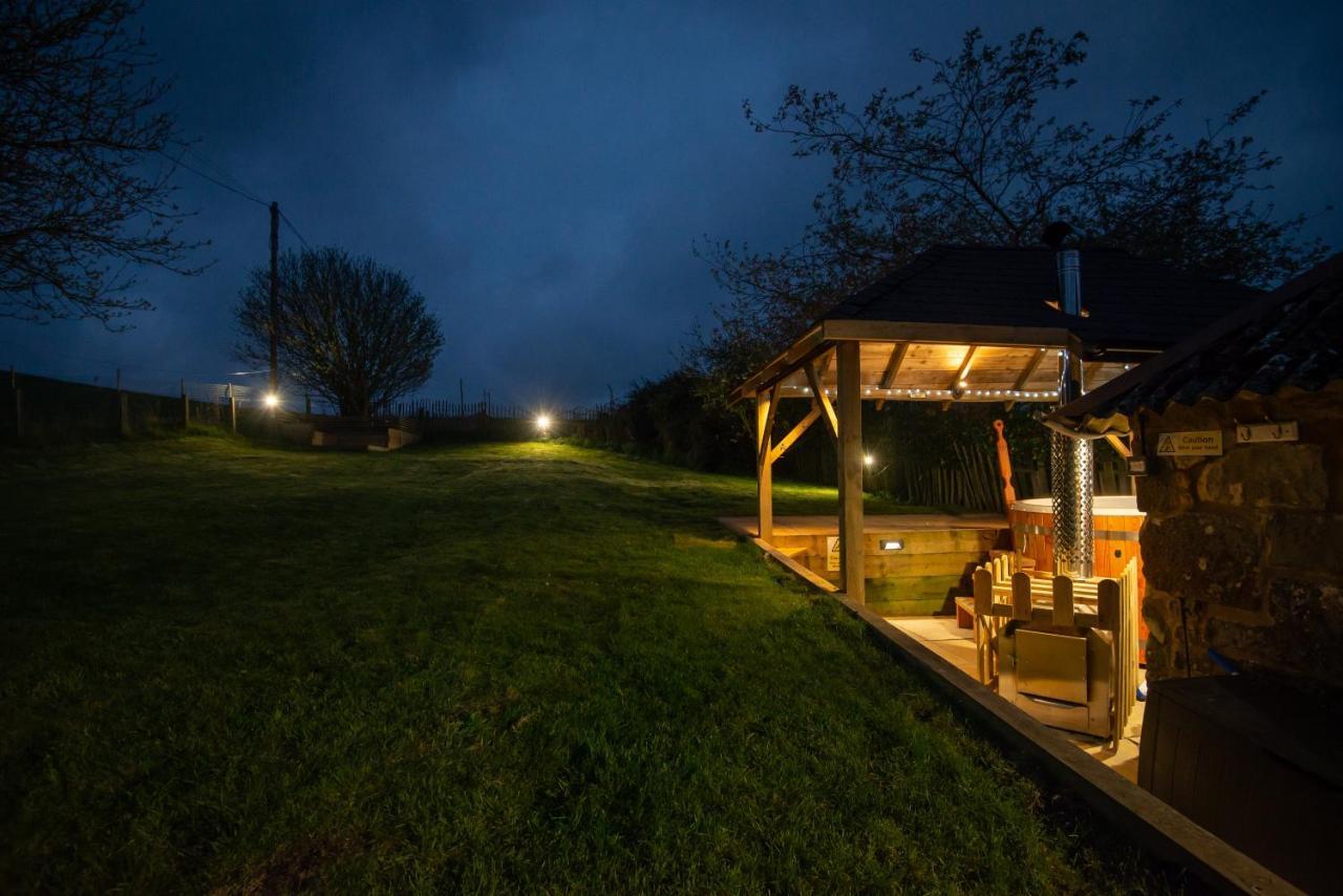 East Cottage * Wood Burning Hot Tub * Garden St Andrews Dış mekan fotoğraf